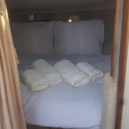 船屋 Boat Houthavenkade 赞丹